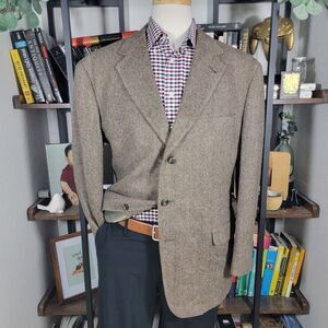 VTG Austin Reed Men's Tweed Sport Coat Blazer Three Button Herringbone Brown 44R
